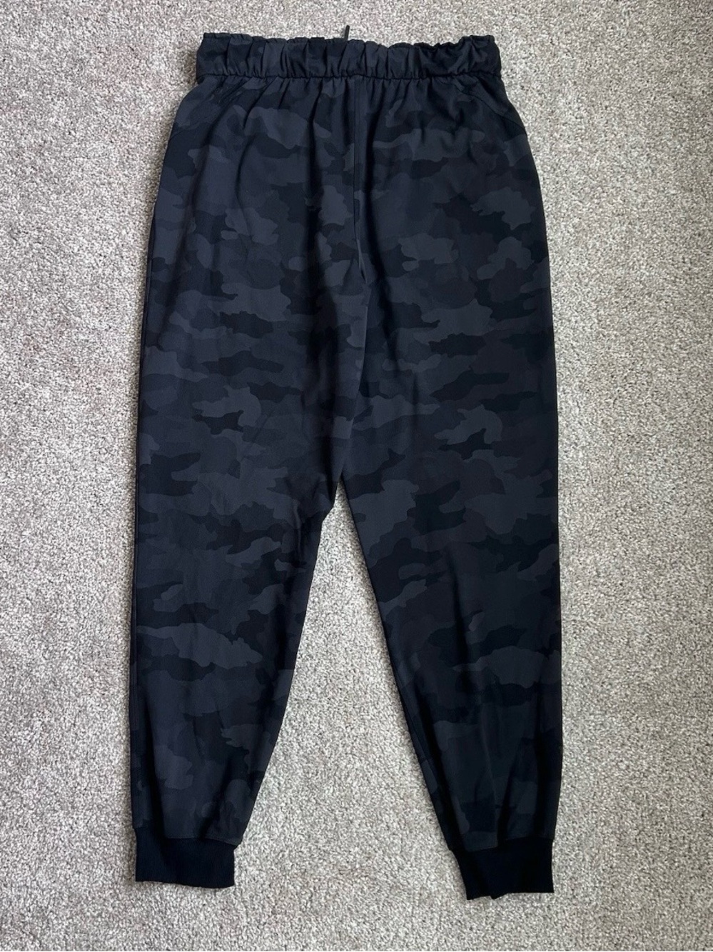 Lululemon Stretch High-Rise Jogger 8 Heritage 365 Camo Deep Coal Multi Luxtreme - Picture 9 of 11